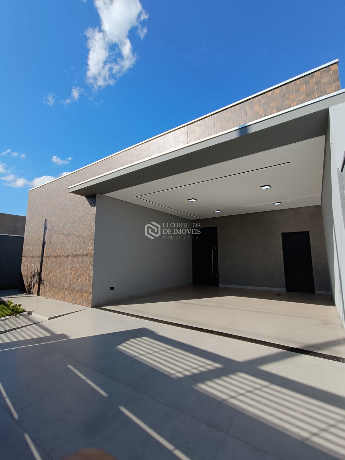 CASA À VENDA NO RESIDENCIAL ATLÂNTICO – CIANORTE/PR