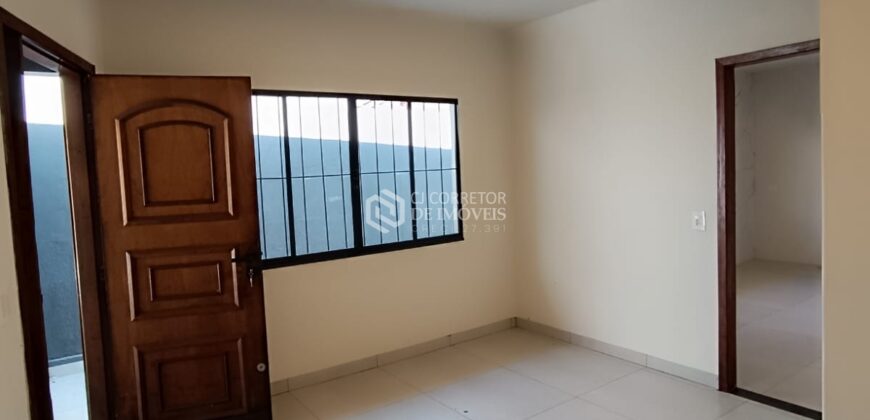 CASA À VENDA NA ZONA 01 – CIANORTE/PR