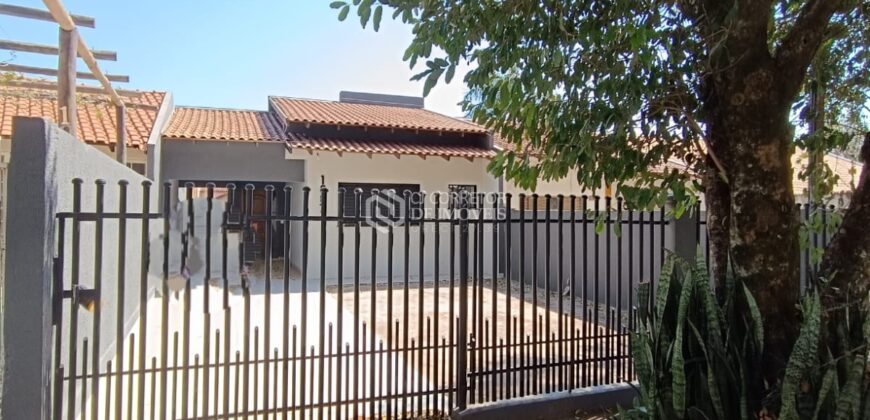 CASA À VENDA NA ZONA 01 – CIANORTE/PR
