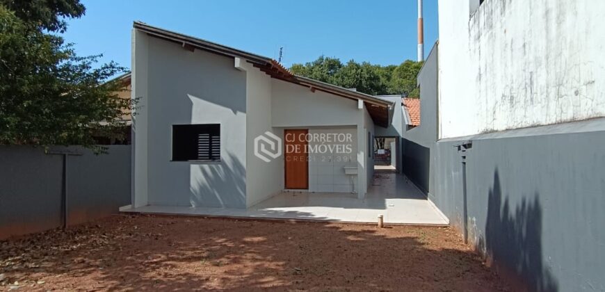 CASA À VENDA NA ZONA 01 – CIANORTE/PR