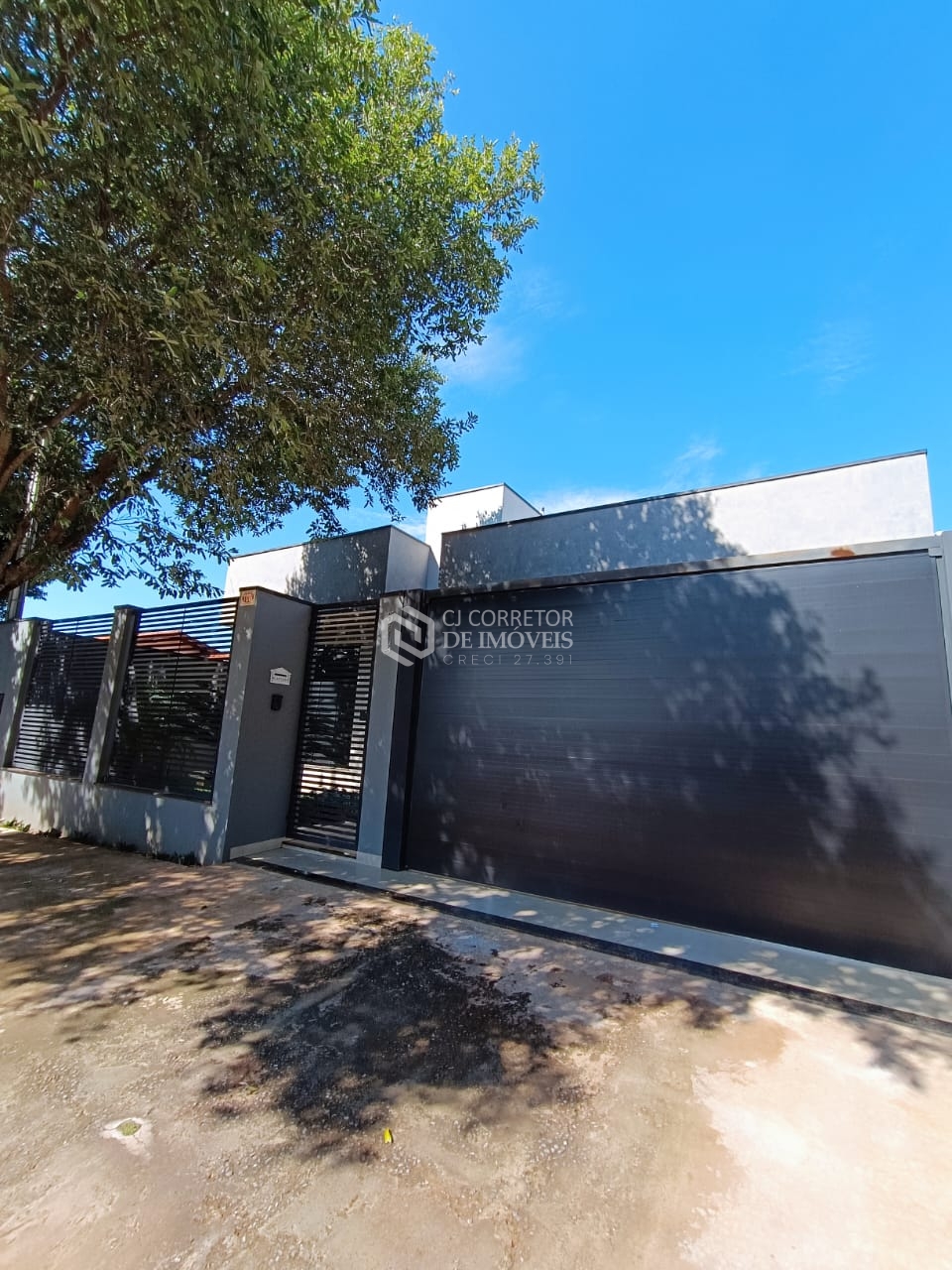 CASA À VENDA NO JARDIM UNIVERSIDADE – CIANORTE/PR