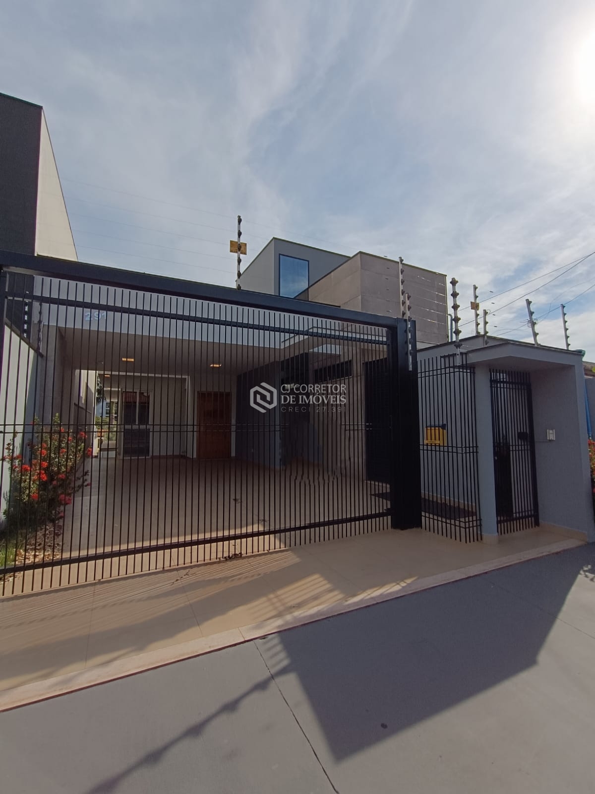 SOBRADO À VENDA NA ZONA 02 – CIANORTE/PR