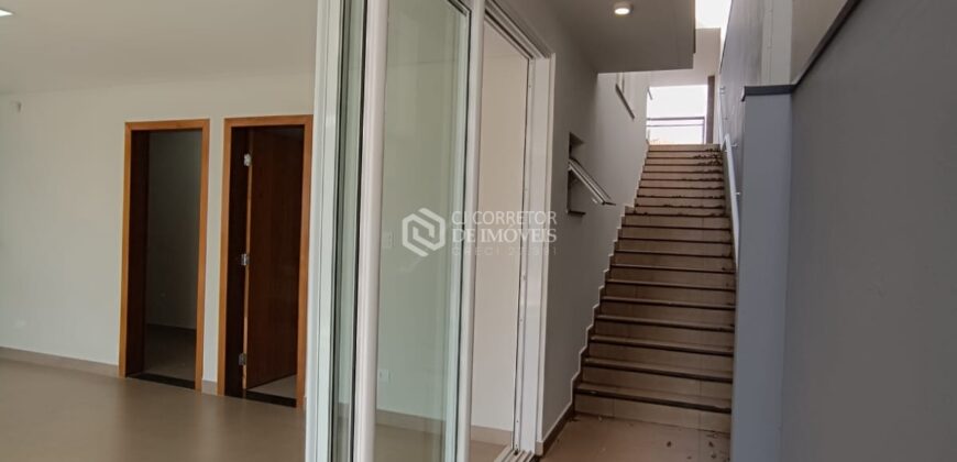 SOBRADO À VENDA NA ZONA 02 – CIANORTE/PR